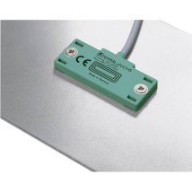 Sensore Di Prossimità Capacitivo Cbn5-f46-e2 051974 50 X 20 Mm Non A Filo Pnp - Pepperl+fuchs