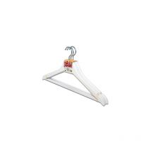 Percha madera marfil 3UD