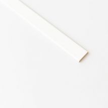 Piattina mdf bianca MM.6X30X2400. Prezzo per 1 pezzo.