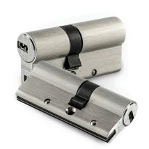 Cerrojo Handlock R15 Niquelado Antirotura Antiperforación