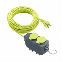 Prolongador de 15 metros con 4 enchufes Schuko – Ideal para exteriores – Color verde pistacho – Capacidad máxima 16A