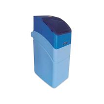 Descalcificador Hidráulico Kinetico Essential 17 – Caudal 1,9 m³/h – Dimensiones 780 x 503 x 303 mm – Volumen de resina 16,7 litros