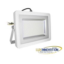 V-TAC – Proiettore LED 30W – 2550 lumen – Luce fredda, luce naturale, luce calda