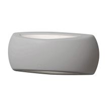 Aplique Francy 1xE27 IP66 – Resina gris – Dimensiones: 30cm largo, 9cm ancho, 13cm alto – Fumagalli