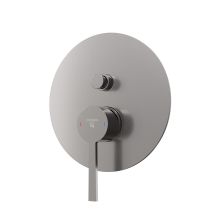 Steinberg – Mezclador de baño/ducha Serie 260 – Montaje en pared – Caudal 18,6 l/min – Acabado metálico