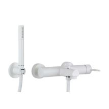 Gattoni Rubinetteria - Miscelatore Vasca Esterno Bianco Opaco Gattoni Easy 2201/22bo Bianco Opaco - Con Set Doccia