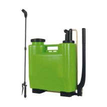 Irroratore a spalla 15 l – 2,9 kg – Altezza spruzzo 450 cm – Angolo getto 60o – Capacità pompa 600cc – Dimartino