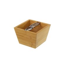 Bakaji – Casse-noix en bambou et métal chromé – 16 x 16 x 11 cm – Ustensiles de cuisine