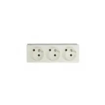 B45030 Ap-c45 Sg-3pc B - Aparamenta Clip45 Toma Especial Canal Triple 2 Polos + Tierra Blanca - Iboco