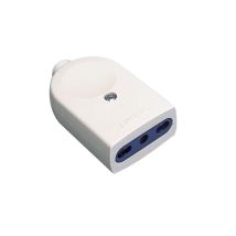 Enchufe hembra 2P+T Blanco 250V 16A – Poly Pool