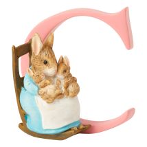 Beatrix Potter - Figurina Lettera C Con Coniglio E Coniglietti