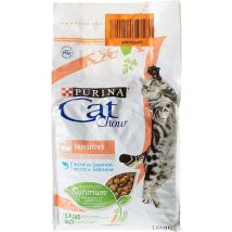 Purina Cat Chow – Crocchette per gatti Adult Sensitive 1,5 kg – Ricco di salmone, ingredienti naturali, Omega 3 e 6