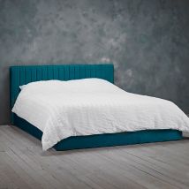 Berlin Double Bed - Velvet - L200 X W152 X H87 Cm - Teal