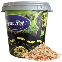 Lyra Pet - 10 Kg Erdnusskerne Gehackt Mit Haut In 30 L Tonne