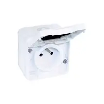 Eur'Ohm – Oxxo Socket 16A 250V IP55 Shock Resistant – Electrical Outlet for Bipolar Plugs