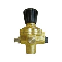 Regolatore Mignon per saldatrice – Connessione M10X1 – Gas, Pressione – Oxyturbo