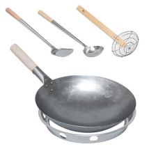 Set per Cottura Wok – 232048 – Padella Wok, Sostegno, Mestolo, Setaccio, Paletta – Monolith
