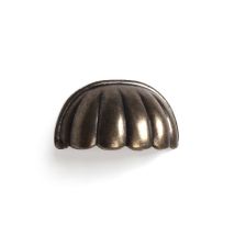 Asa-concha En Zamak Con Acabado Cuero, Dimensiones: 52x31x21mm, Entrepuntos: 32mm -