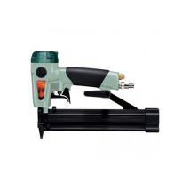 Clavadora a batería UNICAIR LDF50 1.2 2 BAT – 1.2 kg – Capacidad de cargador 100 clavos