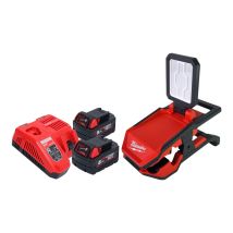Milwaukee M18 Pal2-502 Batteria Luce 18 V 2000 Lm Ip20 + 2x Batteria 5,0 Ah + Caricatore