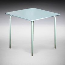 Mesa apilable de jardín 80 x 80 cm blanca – Estructura de acero – Grosor de tablero 10 mm – Fabricada en España