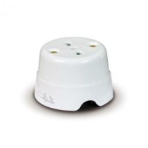 Toma Multiuso 2 Polos + Tierra 84010 - Fanton