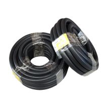 Hepoluz – Cartone ondulato interno CE M-25 16mm x 25mm – PVC nero – Lunghezza 5m – Certificato CE