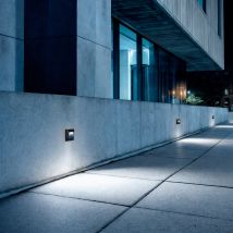 Segnapasso Per Esterni Led 1.5w Superficie Parete Clover Bianco Freddo 6000k