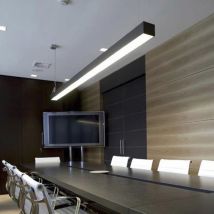 Plafoniera LED 40W - 4494 lumen - Luce bianca naturale 4000K - Dimensioni 1250x50x75mm - Grado di protezione IP20 - Alluminio