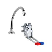 Kit Mezclador Temporizado Con Pedal Y Caño Giratorio Para Lavabo Mcm 901600+901000 Cromo
