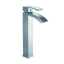 Grifo Baño Alto Cromado 31.1 Cm X 12.8 Cm