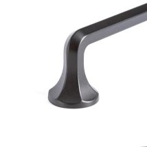 Giusti - Tirador Zamak Riolita Acabado Negro Mate Dist. Agujero Dist. 320mm.