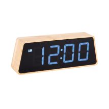 Moderne LED-Wecker mit Farbwechsel-Display – Bambus – 19 x 7 x 4,5 cm – 230V