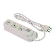 FME Steckdosenleiste 3-fach mit Schalter – Dual-Size IT/DE 2P+E 16A – Kabellänge 1,5 m – Weiß – 250 V – 2300 W