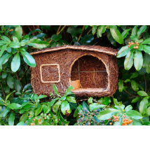 Cabin Bird Nester Wooden Hanging Nest Box For Garden Birds