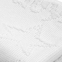 Manta infantil cuadros 75x100 cm – 100% acrílico – Gramaje 480 g/m2 – Certificación OEKO-TEX