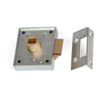Blindomax – 206 – Cerradura con lengüeta 50x40 mm de latón, resistente al fuego hasta 800 °C – Cuadrada – Instalación a atornillar