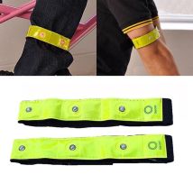 Banda reflectante con 4 LED – 43 x 3 x 0,1 cm – Ideal para visibilidad en condiciones de poca luz – XQMAX