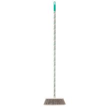 Escoba Essential Geom con palo de 130 cm – Vigar
