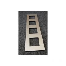 Plaque de finition quadruple 4 postes 8 modules horizontal-vertical entraxe: 71mm couleur Pure steel champagne coated Niko