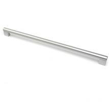 Poignée en aluminium anodisé mat, dimensions: 670x18x38mm et inserts: 632mm - talla