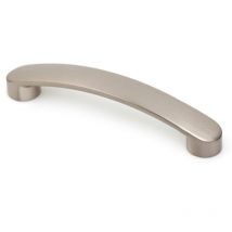 Poignée pour Meuble Style contemporain Fabriqué en aluminium Fini nickel satiné Distance entre pointes : 128 mm Mesures 1461825mm Fixation vissée