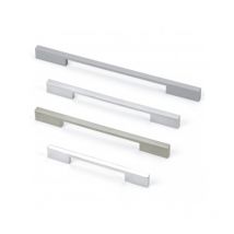 Poignée Align 7541 - talla Nickelé brossé. 252x9x20mm. Entraxe 224mm.