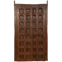Porta portone in legno massello e ferro da interno o da esterno vecchia e antica medievale scorrevole