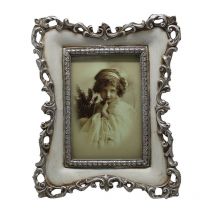 Biscottini - Set 2 Porte photo soutien vertical/horizontal en résine finition argent et blanche antique L19,5xPR3xH24 cm