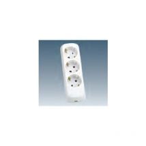 Multiprise trois prises Schuko 2P+TT