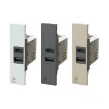 4 Box - Prise 4Box 3.0A usb pour série Bticino Living Now 4B.K.USB.30