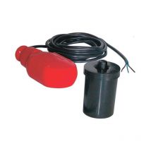 Régulateur de niveau pour l'eau claire