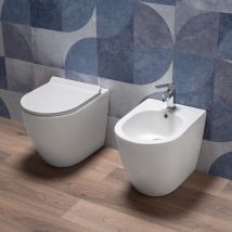 Sanitari Bagno Filo muro con Copriwc Soft Close e Bidet Kerm