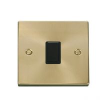 Se Home - Satin / Brushed Brass 1 Gang 20A dp Switch - Black Trim